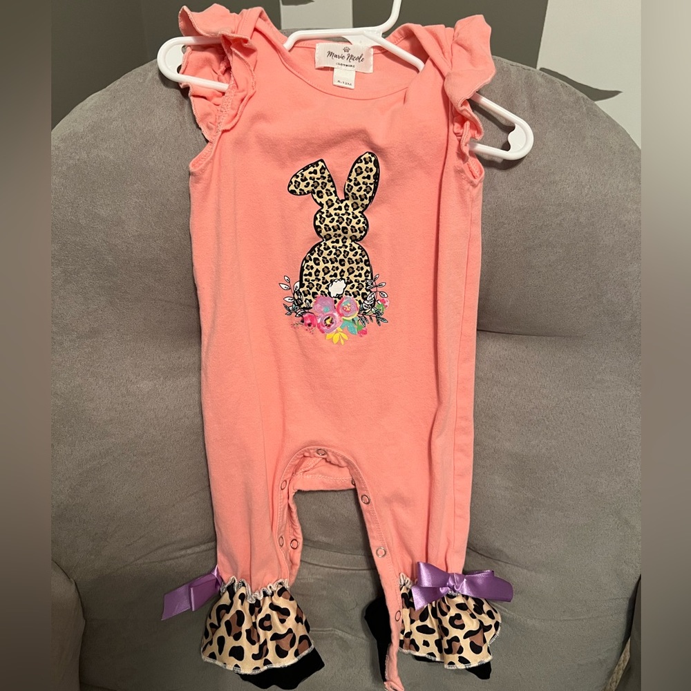 Marie Nicole girls Easter outfit 6-12m $15